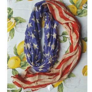 Urban Outfitters VTG American Flag Inspired Scarf